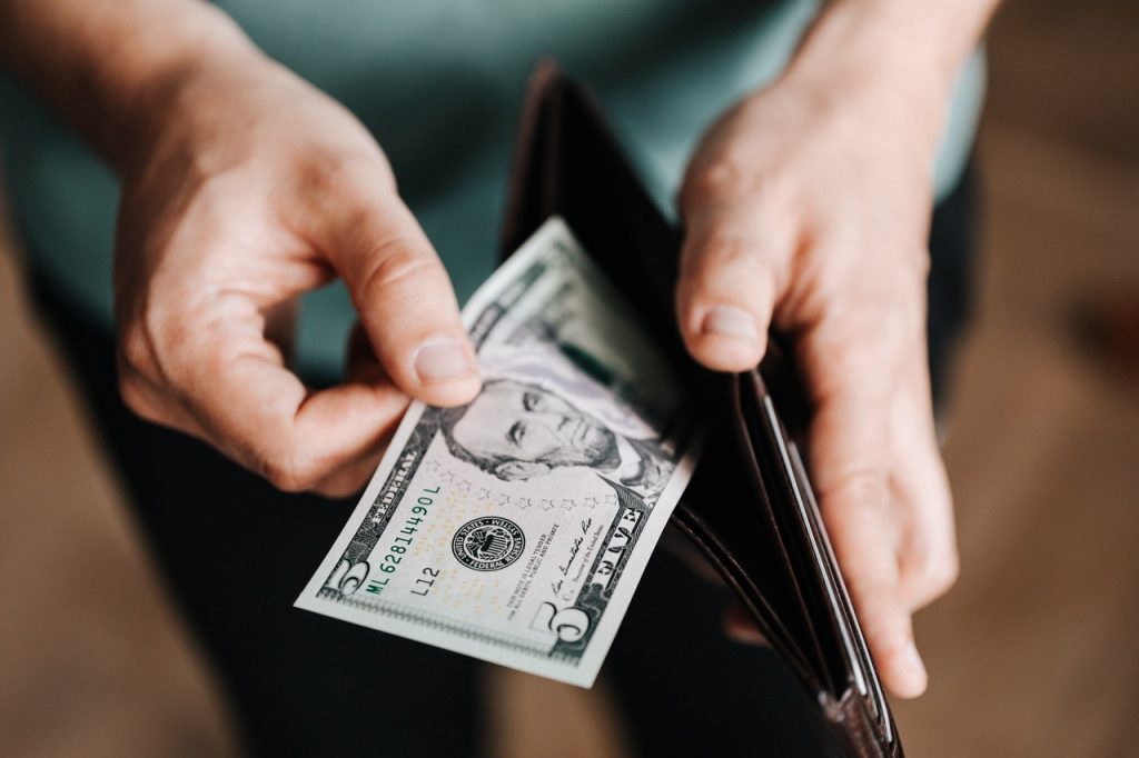 Hoeveel geld mag een klant kosten?