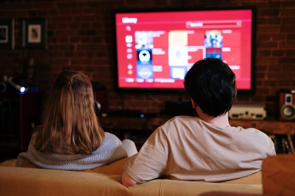 Waar let je op bij het afsluiten van een internet en televisieabonnement?