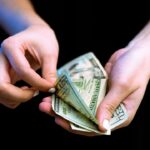 Het indrukwekkende vermogen van Reinout Oerlemans: geldzaken van een Nederlandse mediatycoon